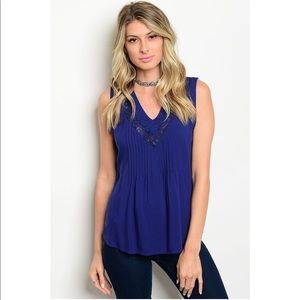 ❤️Navy Lace Detail Sleeveless Top